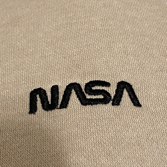 H&M Hoodie ‘NASA’ Womens XS - Picture 4 of 4